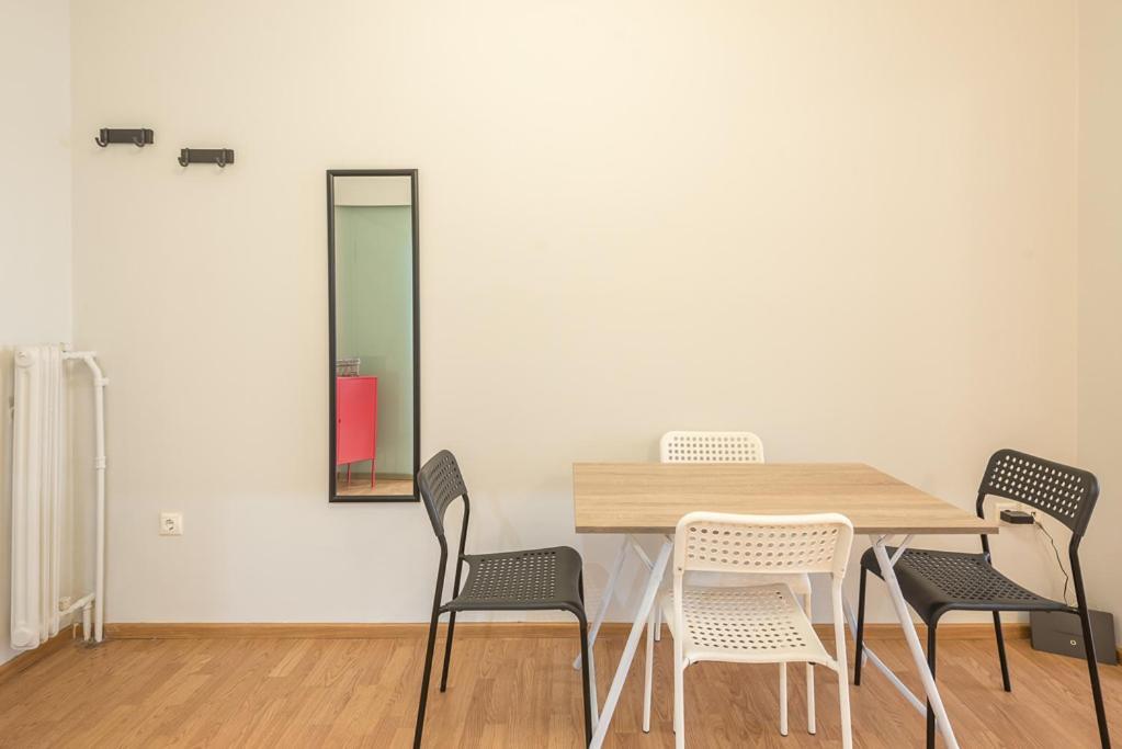 Pame Rentals - Entire Apartment With Free Parking Αθήνα Εξωτερικό φωτογραφία