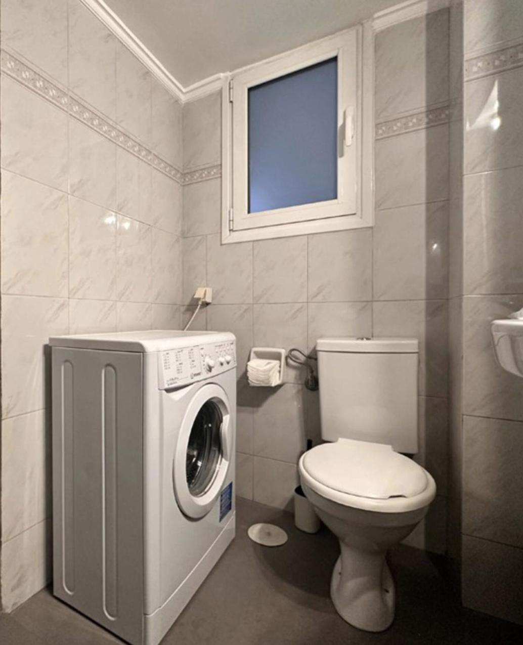 Pame Rentals - Entire Apartment With Free Parking Αθήνα Εξωτερικό φωτογραφία